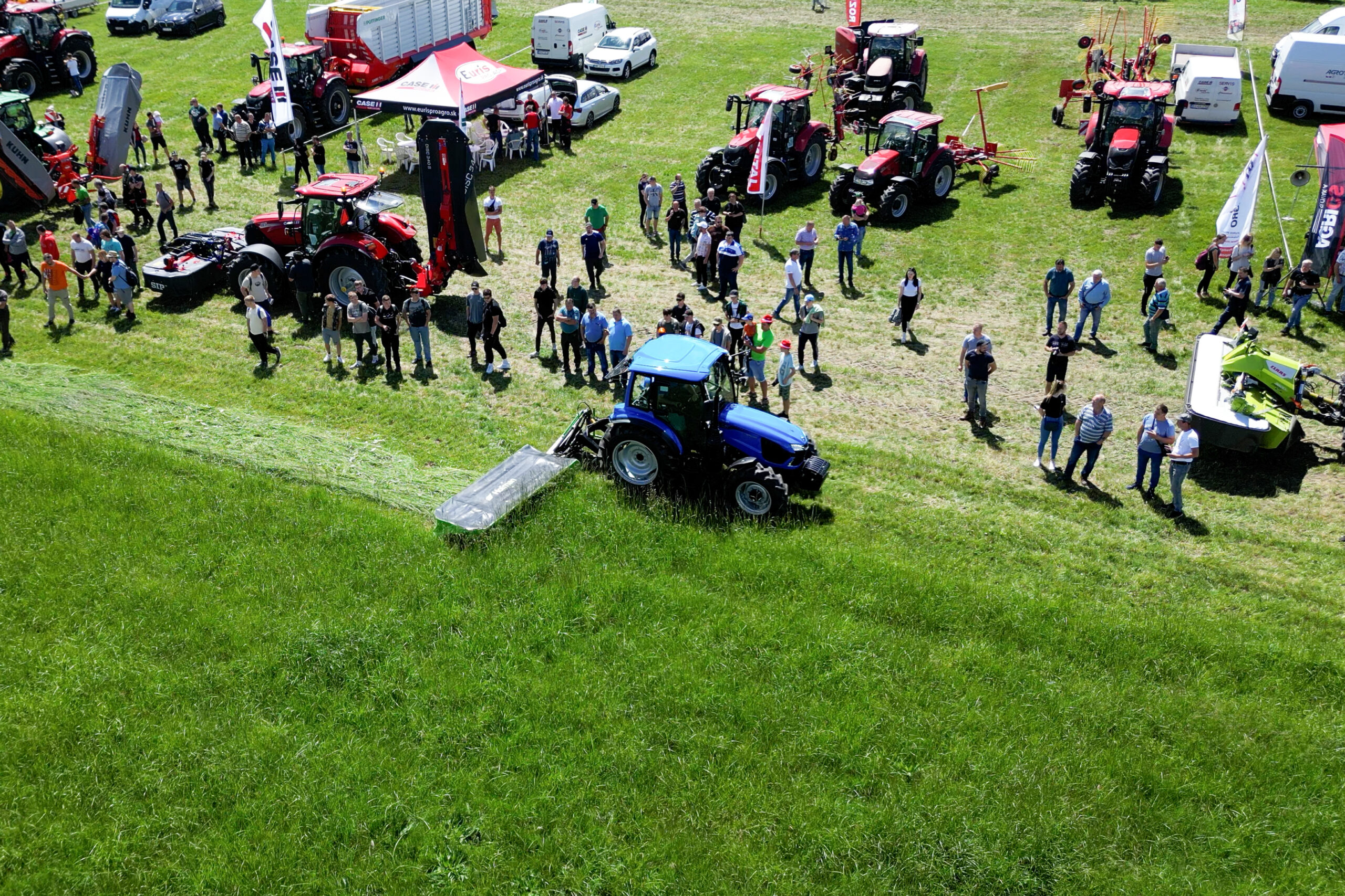 Skúšky a ukážky traktorov a poľnohospodárskych strojov v Očovej – LS Tractor